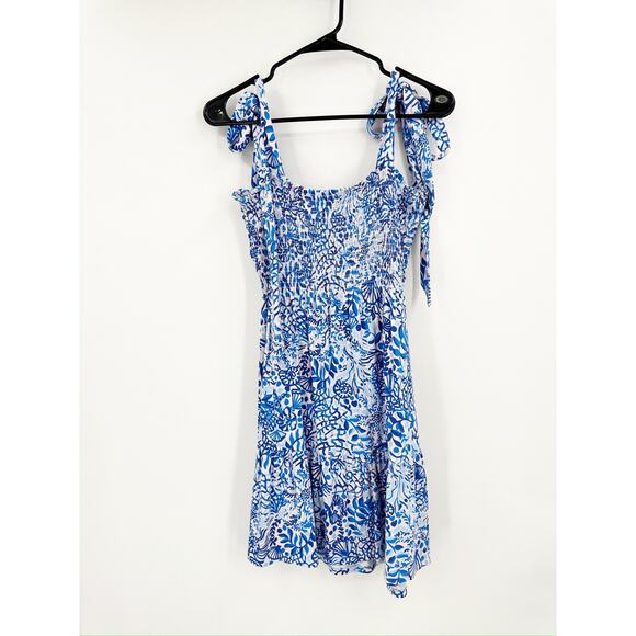 Lilly Pulitzer Kailua Smocked Seashell Print Blue Tie Shoulder Mini Dress Size M - Picture 5 of 5